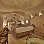 Aren Cave And Art Gallery 格雷梅