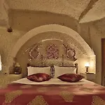 Aren Cave And Art Gallery 酒店 格雷梅