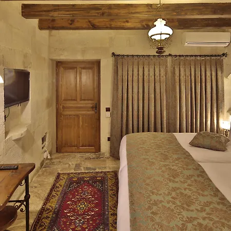 Aren Cave And Art Gallery 酒店