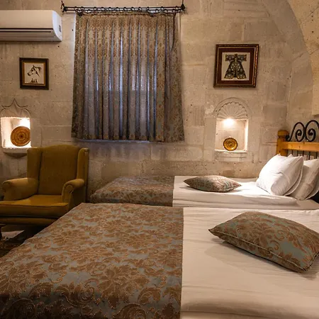 Aren Cave And Art Gallery Hotel
