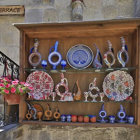 Ξενοδοχείο Aren Cave And Art Gallery