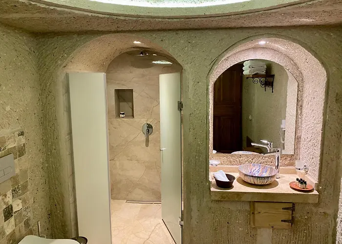 Aren Cave And Art Gallery 괴레메