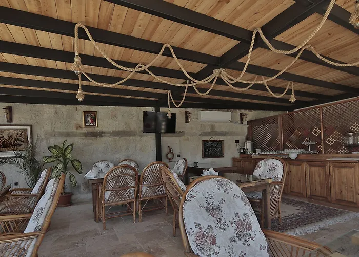 Aren Cave And Art Gallery Hotell