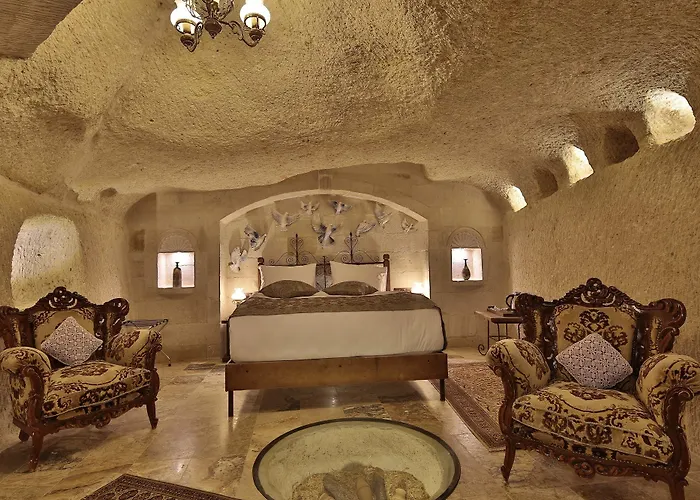 Aren Cave And Art Gallery Hotell 2*